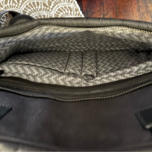 LO & SONS expandable brief case - Picture 6 of 10
